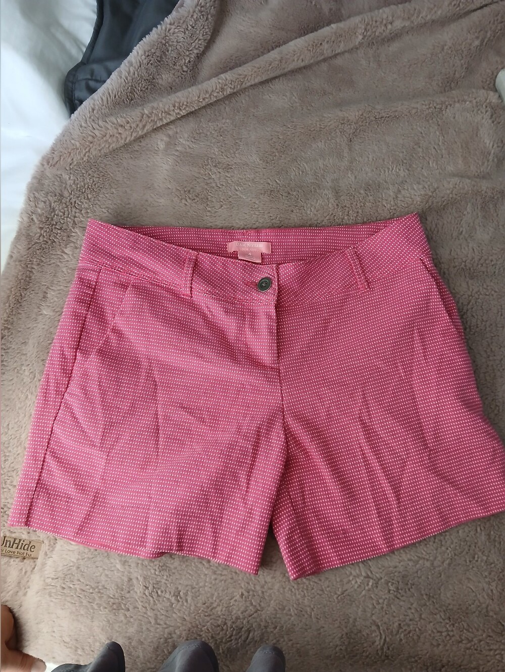 Isaac Mizrahi Polka Dot Pink Shorts Size 4